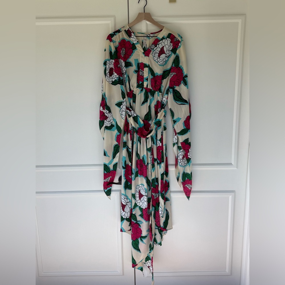 Melissa McCarthy Seven7 flutter sleeve floral dress w/ high-low hem and belt XL